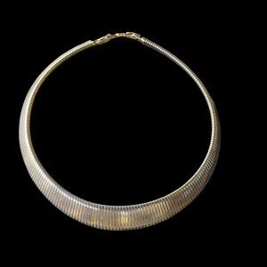 Monet VTG Gold Tone Omega snake Chain Choker Necklace vintage Jewelry